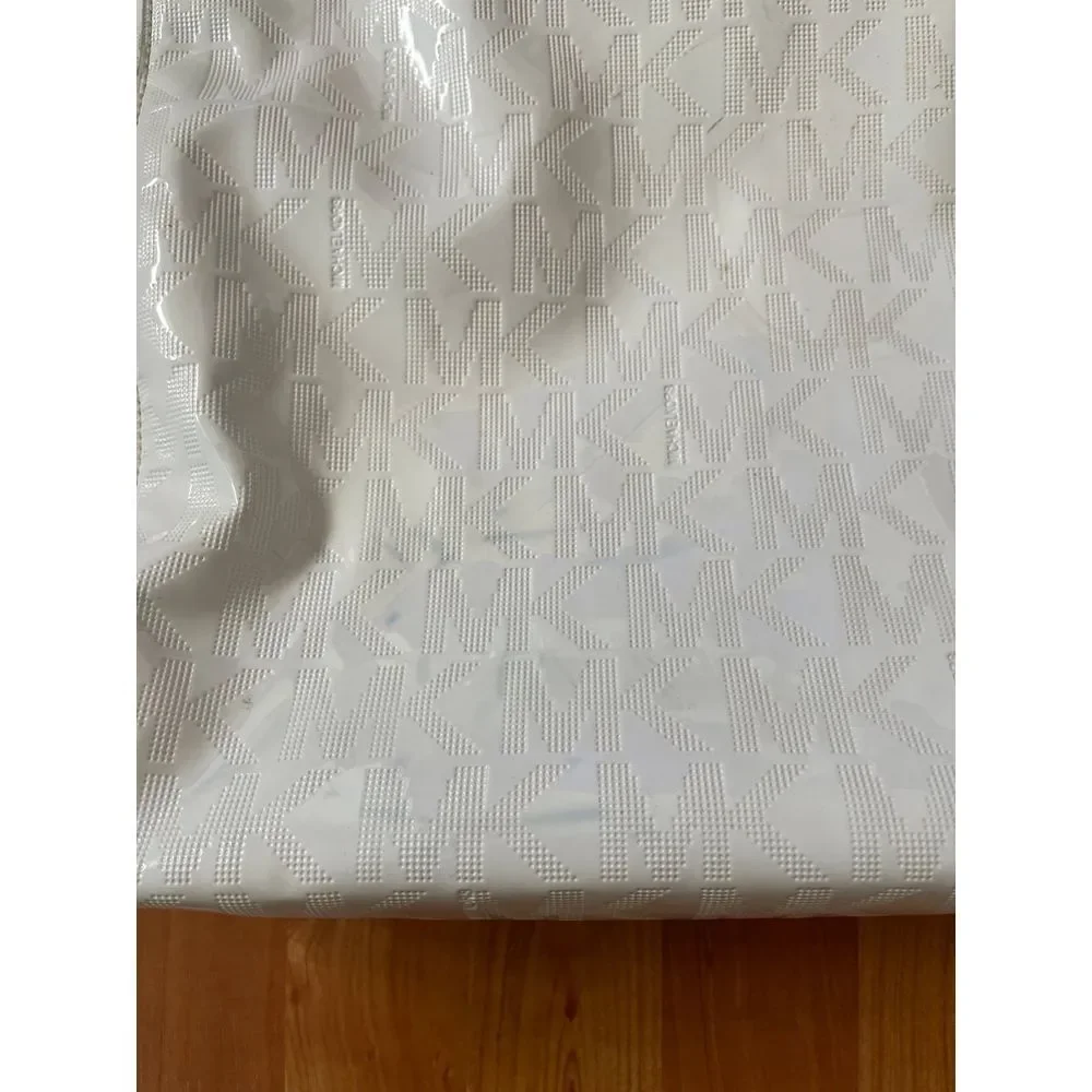 Michael Kors Jet Set‎ Glossy White MK Signature Tote Bag  Large